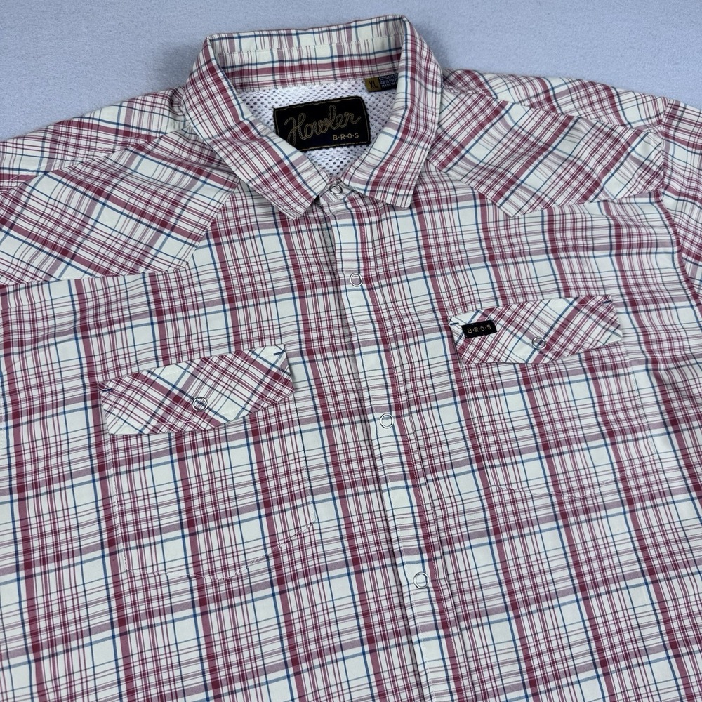 Howler Bros Snap Button Shirt XL Red Plaid Short Sleeve Vent Pocket Western USA